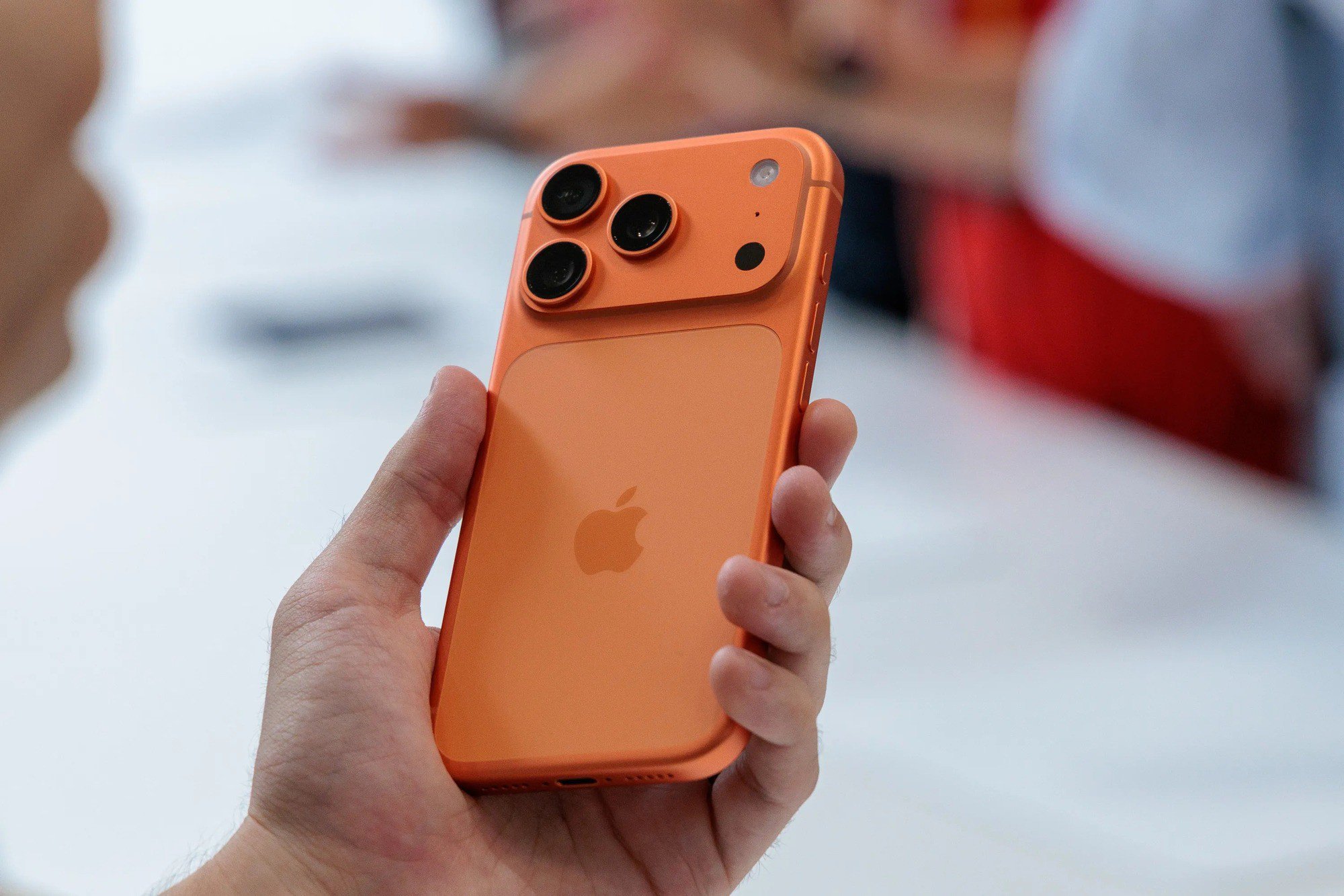iPhone 17 series đang tạo nên "cơn sốt" toàn cầu.