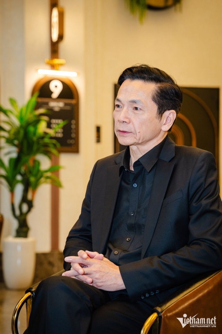 Về hưu, NSND Trung Anh bận rộn với việc giảng dạy tại ĐH Sân khấu & Điện ảnh.