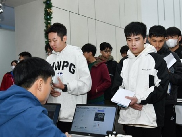 Đại học Bách khoa Hà Nội tổ chức 3 đợt thi đánh giá tư duy trong năm 2026
