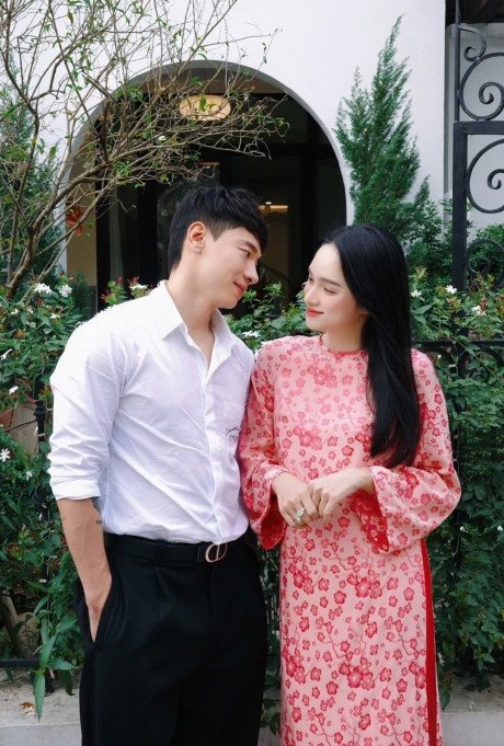 Hương Giang và bạn trai kém tuổi