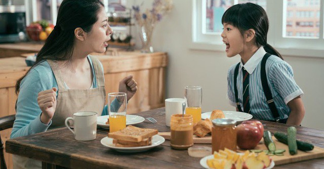 Thay đổi cách diễn đạt sẽ khiến con chủ động hơn trong nhận thức và rèn luyện. Ảnh minh họa