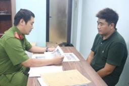 Công an TP HCM bắt khẩn cấp người đàn ông hành hung cụ ông ngay giao lộ