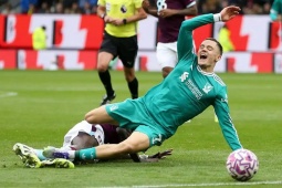 Florian Wirtz 0 bàn - 0 kiến tạo, "Phù thủy nhỏ" mất phép thuật ở Liverpool