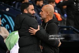 MU thua Man City: Amorim thà bị sa thải còn hơn thay đổi, Pep khen Haaland
