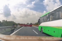 Tin tức trong ngày - Video toàn cảnh vụ tai nạn liên hoàn trên cao tốc Pháp Vân - Cầu Giẽ, 8 người bị thương