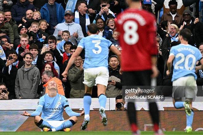 Trực tiếp bóng đá Man City - MU: "Quỷ đỏ" bỏ lỡ nhiều cơ hội (Ngoại hạng Anh) (Hết giờ) - 4