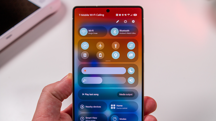 One UI 8 chính thức triển khai, nhưng nhiều thiết bị cũ phải đợi chờ.