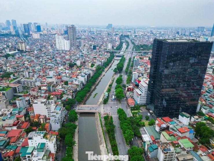 Hiện trạng sông Tô Lịch trước khi hóa công viên xanh - 19