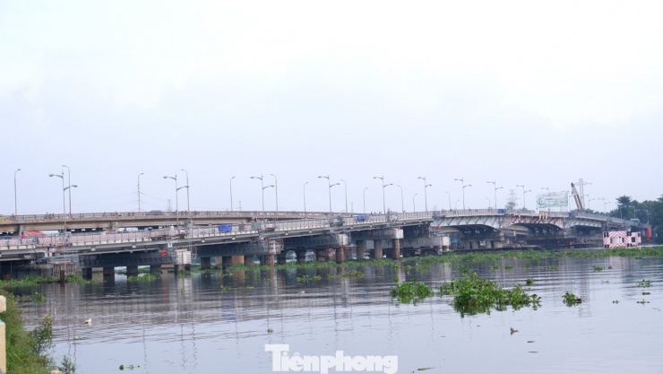 Hiện trạng cầu Bình Triệu 1 sau gần 3 tuần &#39;thần đèn&#39; nâng tĩnh không - 2