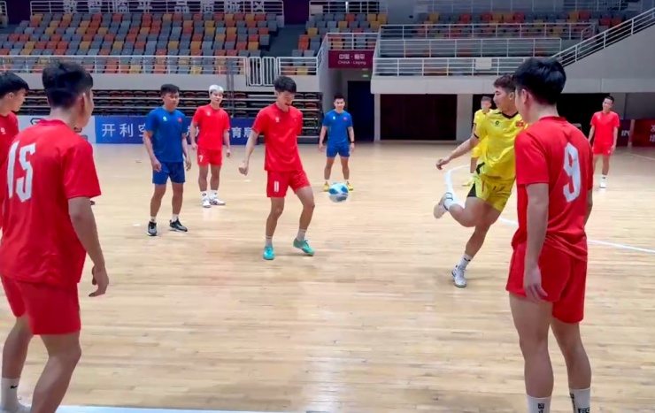 Futsal Việt Nam chốt danh sách dự vòng loại châu Á - 1