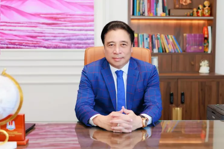 Ông Nguyễn Khắc Toàn được bầu giữ chức Chủ tịch UBND tỉnh Khánh Hòa. Ảnh: XUÂN HOÁT