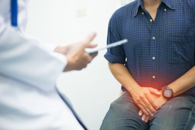 Nam giới nên đi khám bác sĩ ngay nếu phát hiện bất kỳ bất thường nào ở dương vật.