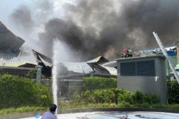 Tin tức trong ngày - Vụ cháy lớn nhà xưởng ở TP HCM: 1 người tử vong, 2 người bị thương