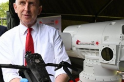 Thế giới - Điểm nóng xung đột ngày 16-9: Anh - Ukraine ra mắt "bạch tuộc" săn UAV