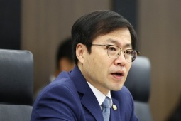 Bộ trưởng Hàn Quốc: Mỹ thừa nhận 'quá tay' trong vụ bắt 300 lao động