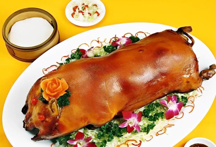 Bị vợ bỏ, nuôi lợn trong bãi tha ma: Người đàn ông “lột xác” thành triệu phú - 3