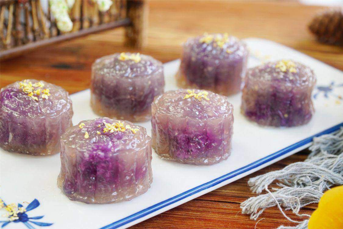 Bánh trung thu này rất ngon.