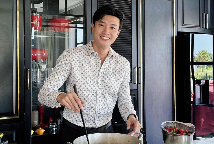 Diễn viên Quốc Trường.