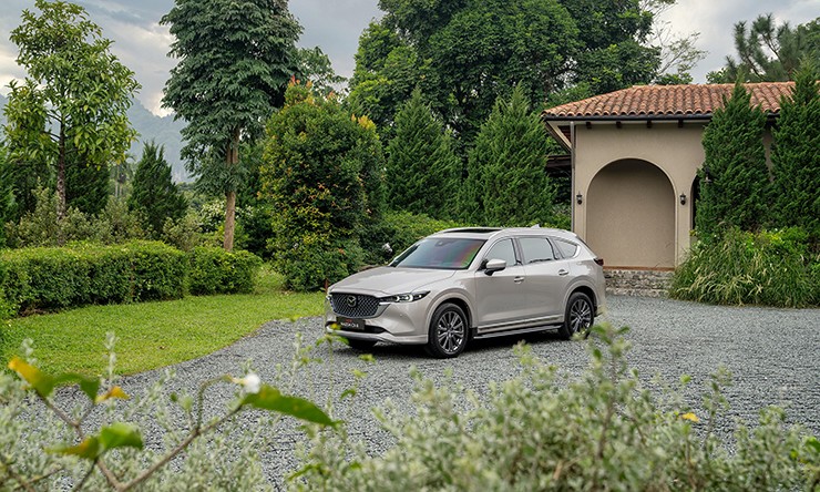 Giá xe Mazda CX-8 tháng 9/2025, SUV 7 chỗ từ 949 triệu đồng - 1