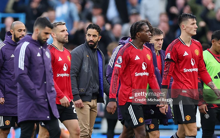 Amorim và học trò đối diện viễn cảnh xa rời Champions League