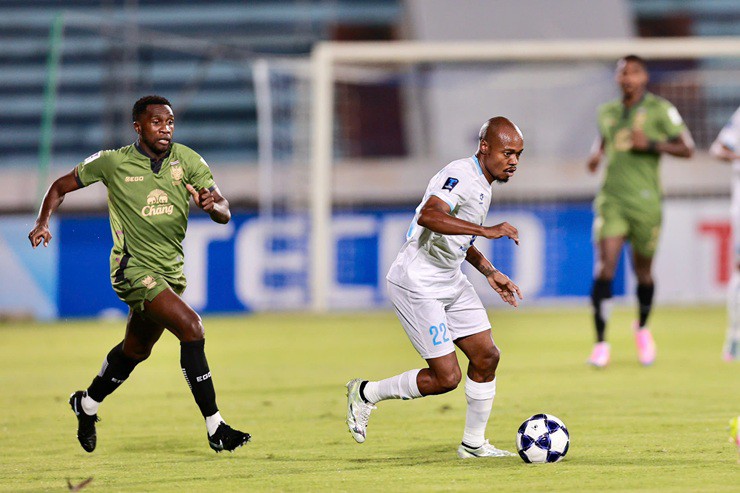 Trực tiếp bóng đá Nam Định - Ratchaburi: Đại diện Việt Nam bị từ chối bàn thắng (Cúp C2 châu Á) (Hết giờ) - 4