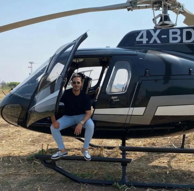 Trên Instagram, Leviev thường xuyên khoe cuộc sống giàu có. Ảnh: Instagram