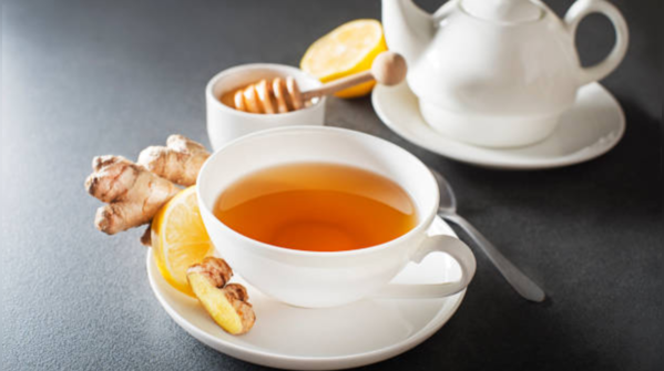 Gừng không chỉ nổi tiếng với khả năng giảm buồn nôn hay làm dịu đau họng, mà còn hỗ trợ chức năng thận.