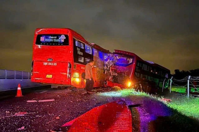 Hiện trường vụ tai nạn giao thông trên tuyến cao tốc Vĩnh Hảo - Phan Thiết