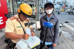 Nộp phạt vi phạm giao thông bằng quét mã QR tại chỗ