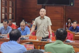 Tin tức trong ngày - Điều tra vụ việc 18 bác sĩ bất ngờ "nhập cư" về 1 địa phương ở Đắk Lắk