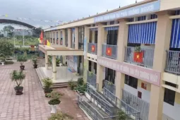 Chủ tịch tỉnh Bắc Ninh yêu cầu vận động phụ huynh đưa trẻ đến học ở trường mới