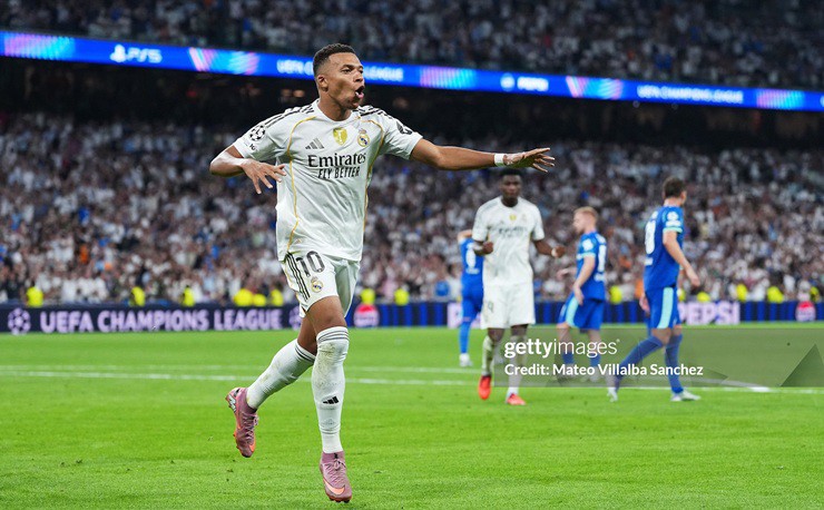 Mbappe cán mốc 50 bàn thắng cho Real Madrid