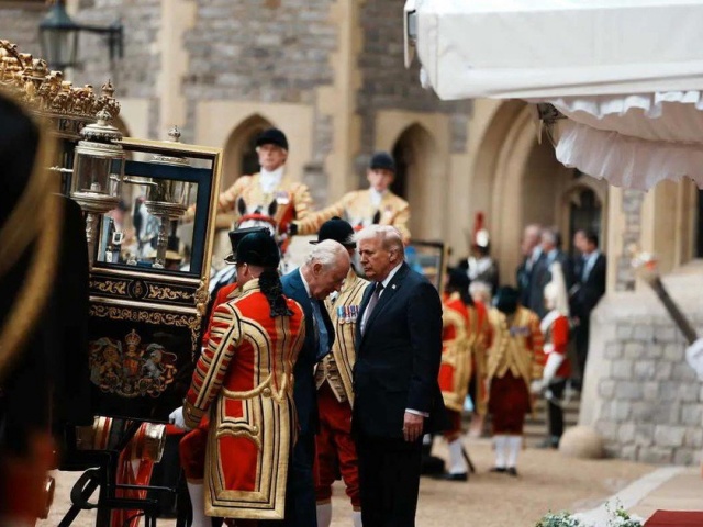 Thế giới - Chùm ảnh: Vua Charles III đón tiếp Tổng thống Trump