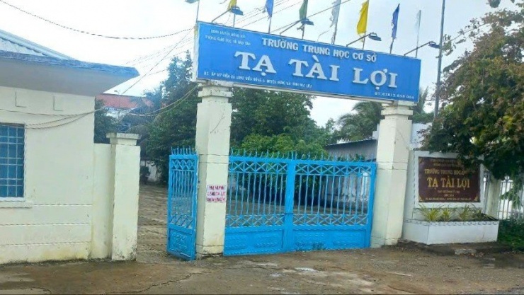 Trường THCS Tạ Tài Lợi, xã Đông Hải, Cà Mau.
