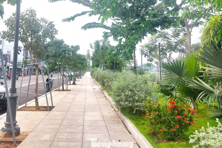 Phố đi bộ, công viên ven sông hình thành đẹp lãng mạn ở Thủ Dầu Một - 11