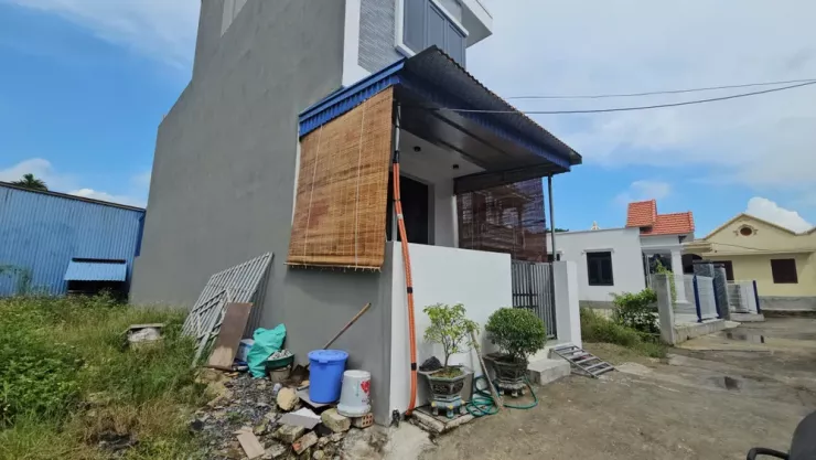 Cận cảnh ngôi nhà ông Hữu xây nhà trên đất người khác. Ảnh: NS