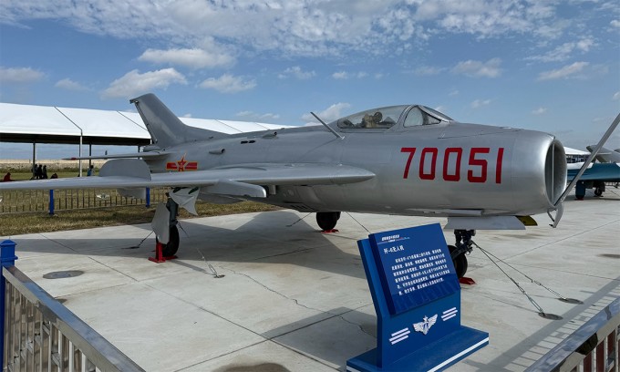 Nguyên mẫu UAV J-6 Trung Quốc trưng bày trong ảnh công bố ngày 18/9. Ảnh: X/Rupprecht Deino