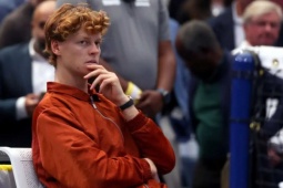 Thể thao - Choáng Sinner là số 1 thế giới nhưng kỹ năng này chỉ nằm ngoài top 50