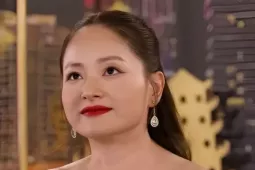 Lan Phương kể góc khuất hôn nhân, thu nhập 7 tỷ đồng/năm tại phiên tòa ly hôn chồng Tây