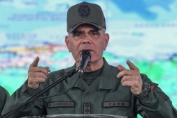 Thế giới - Venezuela điều hàng chục tàu, máy bay diễn tập ở đảo tiền tiêu