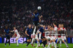 Bóng đá - Video bóng đá Ajax - Inter Milan: Ác mộng không chiến (Cúp C1)