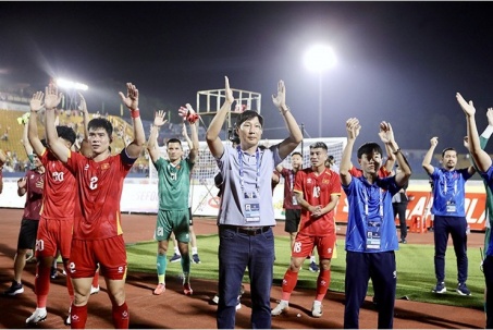 Tây Ban Nha vượt Argentina lấy ngôi số 1 FIFA, ĐT Việt Nam biến động thứ hạng ra sao?
