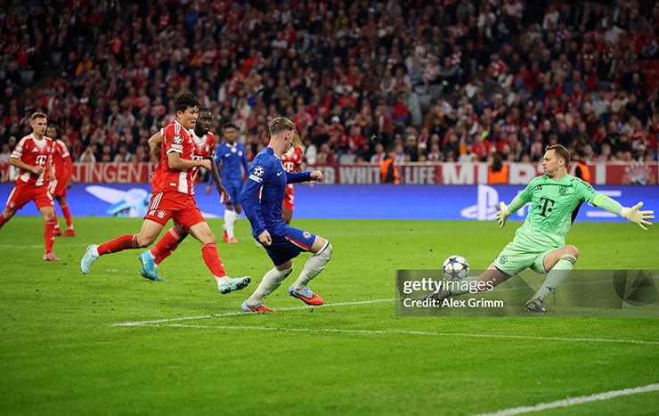 Palmer ghi bàn nhưng Chelsea vẫn gục ngã trước Bayern Munich
