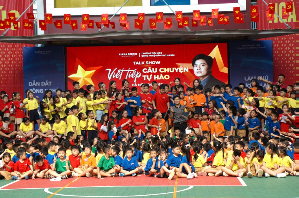 Nhạc sĩ Nguyễn Văn Chung hi vọng, sau những tiết học đặc biệt như thế này sẽ tạo được sự hứng thú học tập cho các con.
