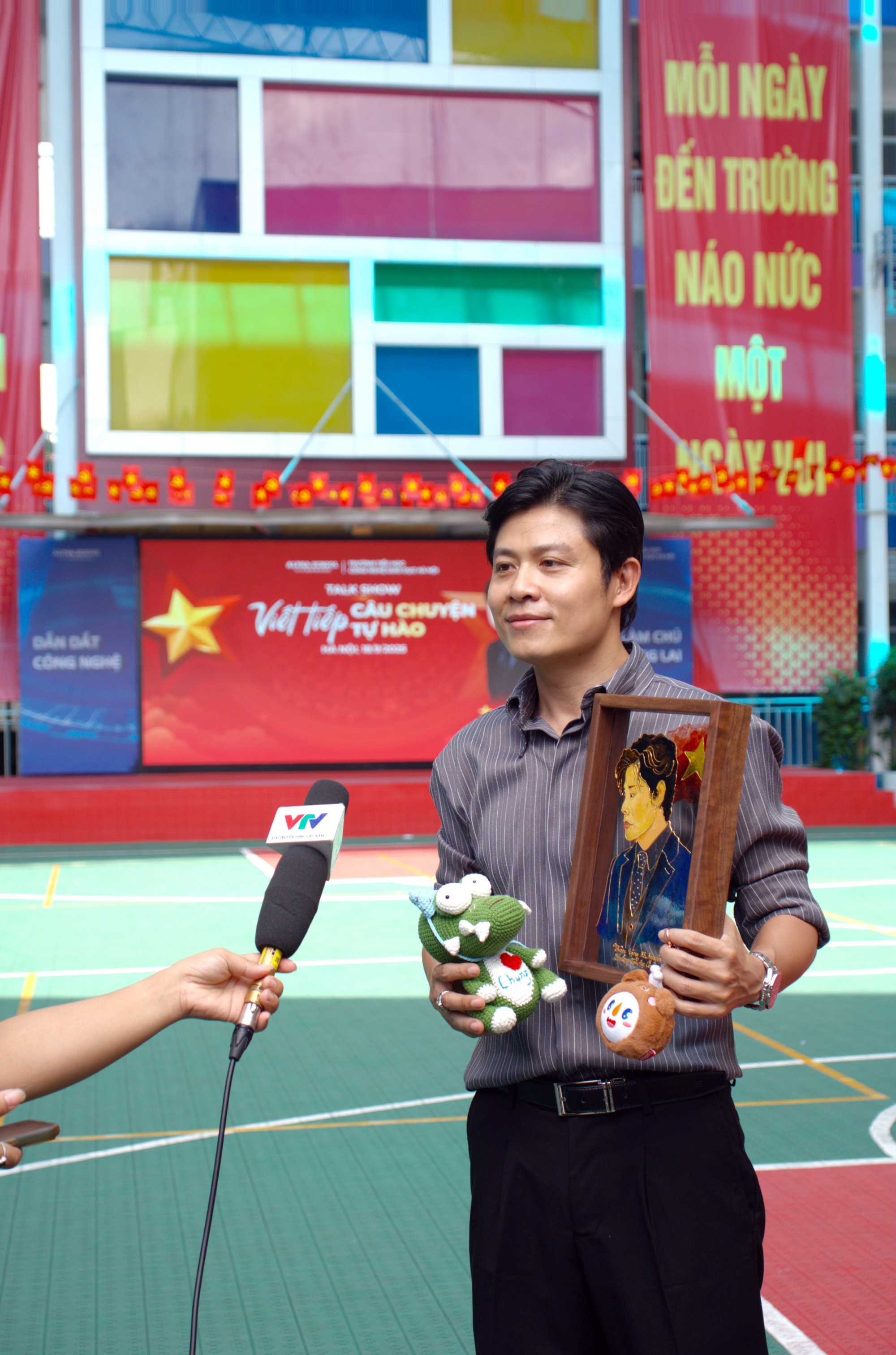Anh đã tham gia 