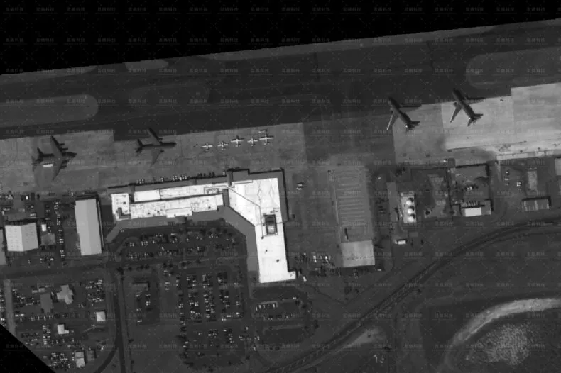 Mỹ mở rộng hiện diện quân sự gần Venezuela - 1