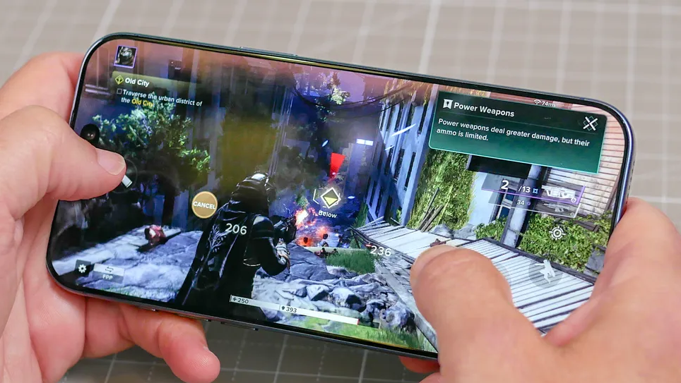 iPhone 17 Pro Max chơi game cực trơn tru.