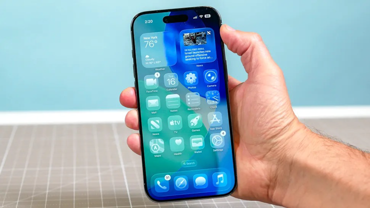 iOS 26 đang vướng phải nhiều chỉ trích từ người dùng.