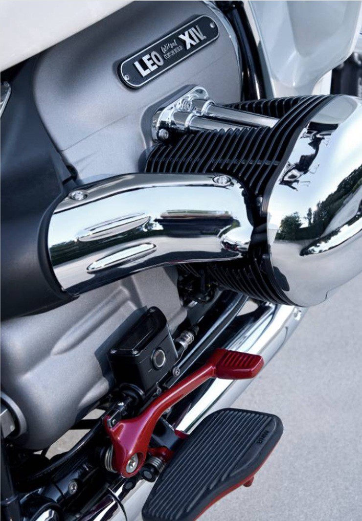 Chiếc BMW R 18 Transcontinental được Giáo hoàng ban phước và câu chuyện xúc động phía sau! - 5