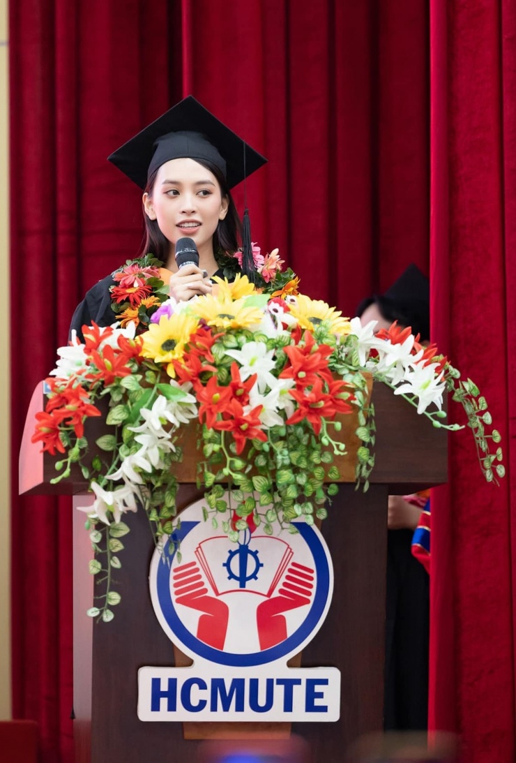 Cuộc sống Tiểu Vy sau 7 năm đăng quang Hoa hậu Việt Nam - 5